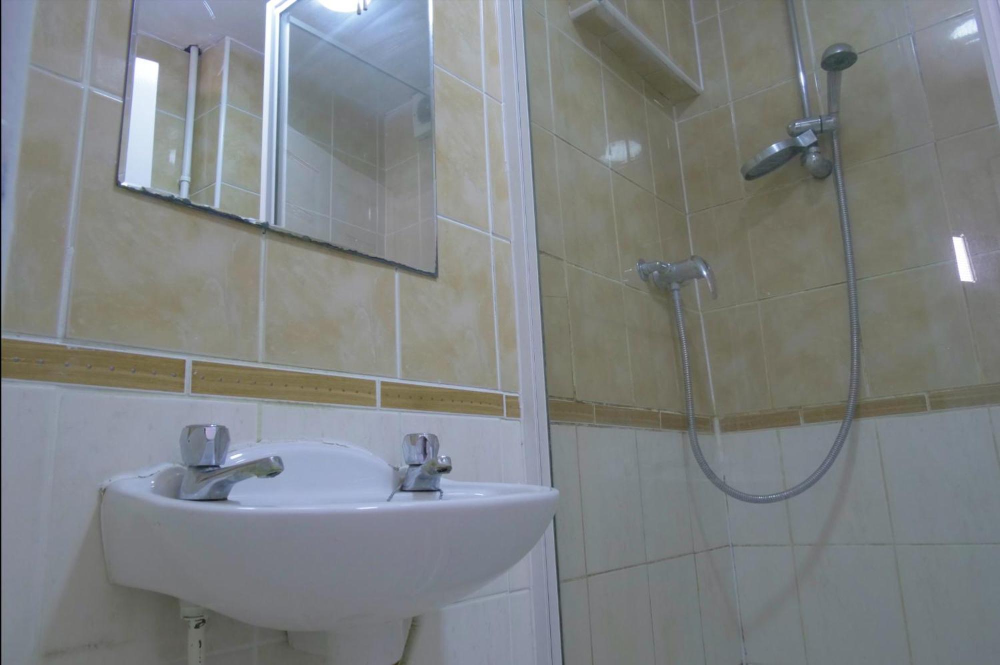לימינגטון ספא Cosy & Modern 1 Bed Studio Apart-Hotel מראה חיצוני תמונה